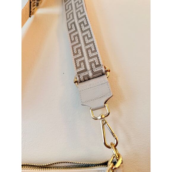 Genuine Italian Leather Shoulder Bag – Beige Crossbody w/ Gold Chain & 3 Straps - Picture 6 of 8